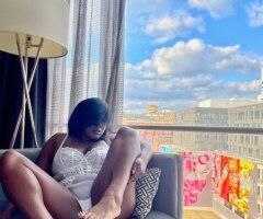 Visiting Sexy Woman in the Cincinnati Area (Friday & Saturday) - Image 2