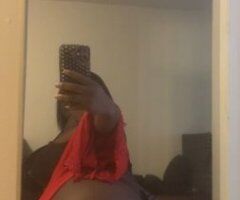Minneapolis/ St. Paul Creamer Fun — Back Shots, Face Sitting - Image 2