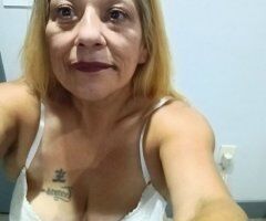Mature Latina in Anaheim Hills — petite drama-free encounters - Image 4
