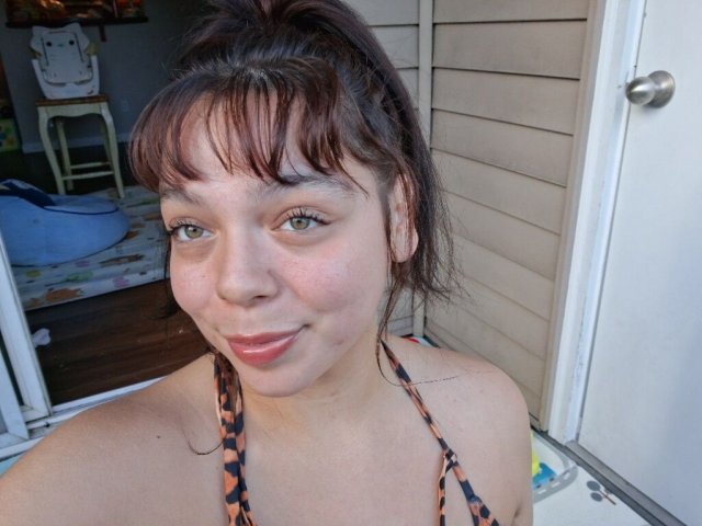 Tacoma Female Escort — car dates only, out-call pickup & drop-off - 1