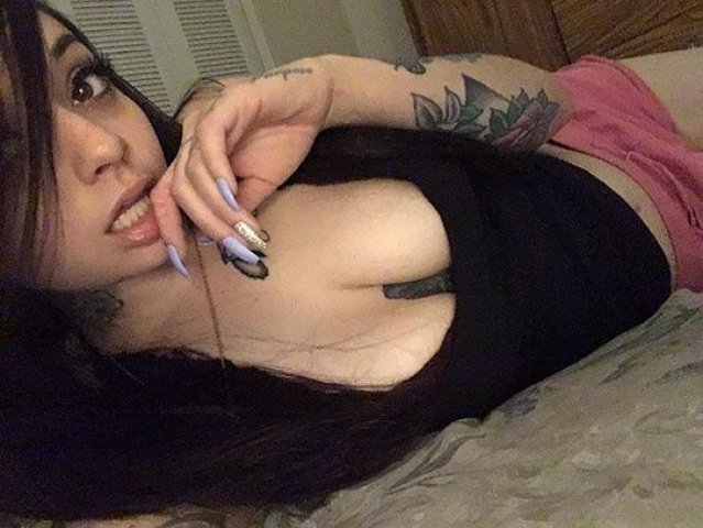 Savannah Female Escort — In-call & out-call, video sales, Snapchat/WhatsApp - 1