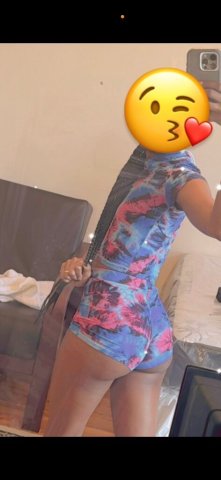 Bronx Female Escort — Wet Kitty & Throat Service (29) - 1