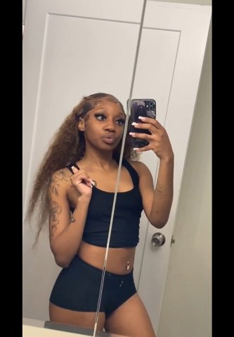 Chicago Female Escort — QV/HHR/BJJ, incall & outcall - 1