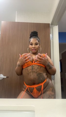VIP Entertainment & Elite Experiences with Chloe Marie (Video Verification) - 1
