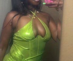 Kansas City Female Escort — Discreet, Smooth Companion Service - Image 3
