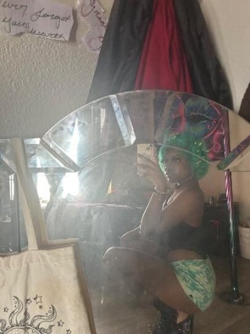 Petite QV Special — In-Call & Outcall Available (Reno) - 22 - 1