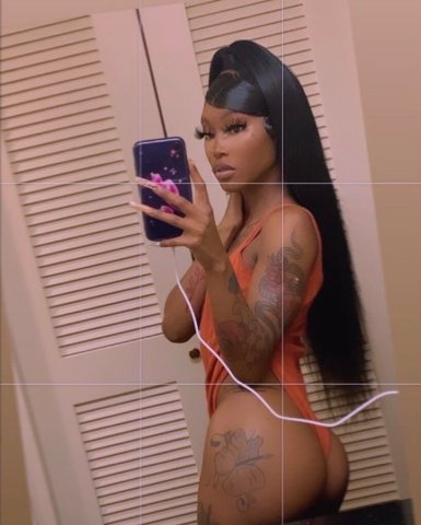 New in Baton Rouge: In-Call & Out-Call Female Escort (21) - 1