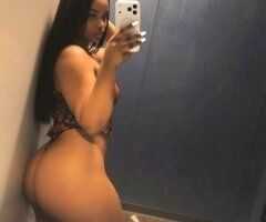 Curvy Black Woman Escort — big body  - 23 - Image 4