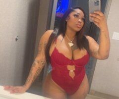 Incall only — Shreveport Female Escort (pegging, sensual massages, foot fetish) - Image 6