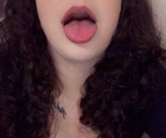 Olympia escorts - Olympia Female Escort — one on one or duo sessions