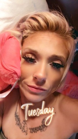 Oklahoma City Female Escort — Wood Message Fix - 1