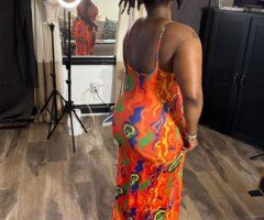Back in town — 2-girl sessions, chocolate & vanilla - Image 2