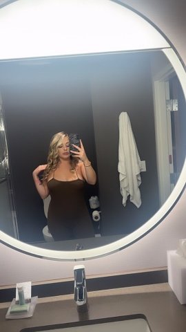 Stockton CA Sexy Blonde Escort — Discreet, sweet & sensual - 1
