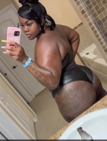 Treasure Coast Female Escort — in-call link-up, pricing by vibe - 1