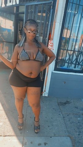 Bailey in Monterey, CA — outcalls & car dates available - 1