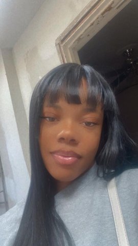 Battle Creek MI Petite Female Escort — Discreet Virtual Pics, Video & Chat - 1