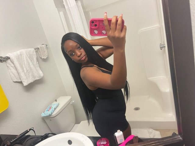 Pittsburgh Incalls & Outcalls — Text-only Escort Service - 1