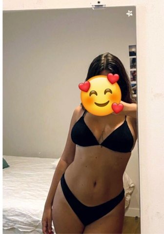 Greenville Female Escort - 1