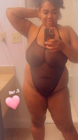 Royale — Chesapeake Female Escort (Outcalls, Incalls & Car Dates) - 1
