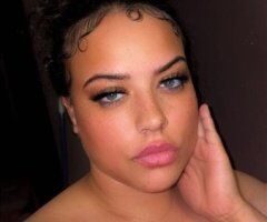 Seattle Traveling Masseuse for Outcall & Car Dates - Image 4