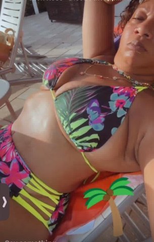 Baltimore Mature Reddbone Escort — laid back, video verified - 1