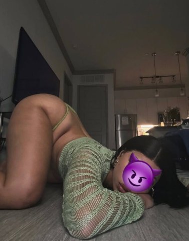 Latina Female Escort — In-Call/Outcall Services (30) in Winston-Salem, NC - 1