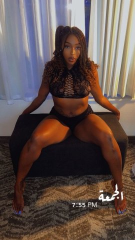 Fetish Queen — Special for Regulars (Numbers May Vary) - 1
