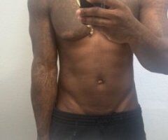 $30 qv 30 minutes $60 , $100 for a hour , head is 25 for qv , $40 for 30 minutes , 60 for a hour i also do massages as well - Image 2
