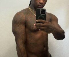 $30 qv 30 minutes $60 , $100 for a hour , head is 25 for qv , $40 for 30 minutes , 60 for a hour i also do massages as well - Image 8