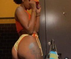 Baton Rouge Fetish Queen Threesome & “Anything Goes” Special — Facetime Verification - Image 9