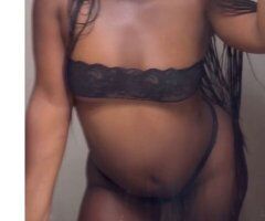 Beaumont escorts - Cream Barbie — squirting pussy (24) with face-time verification