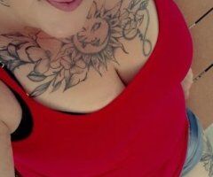 Independent Female Escort in Space Coast — 44, heavy build, black curly hair - Image 2