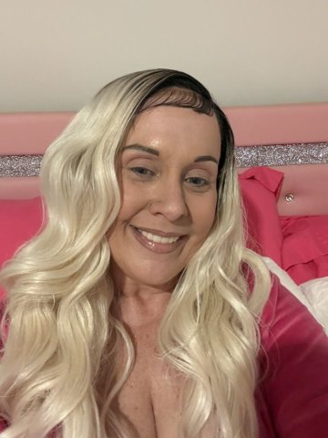 In-Call Escort in Kansas City, MO — Discreet, No-Rush Sessions - 1