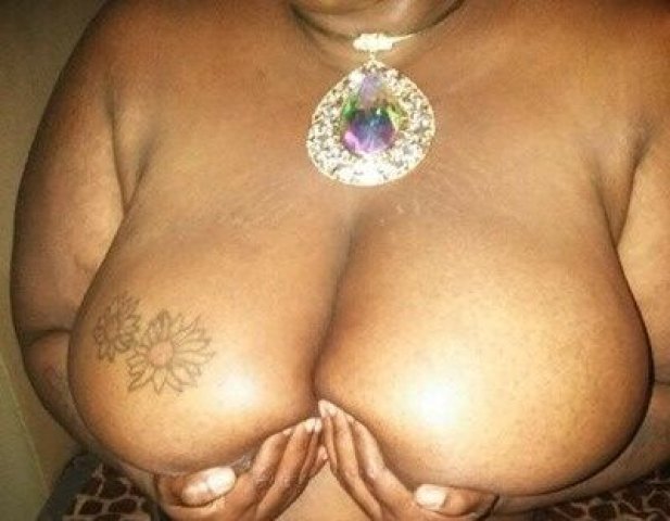 Santa Barbara BBW PEGGING with face sitting, smothering & domination (incall) - 1