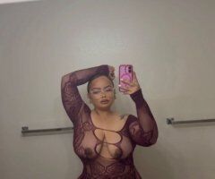 Sasha (25) — Outcall Queen for Thick Mixed Goddess Dates (Portland, OR) - Image 7