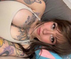 Petite e-girl adult content and outcall sessions (no incall) - Image 2
