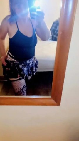 Decatur IL 42 Female Escort — Redhead “carpet match the drapes” vibes - 1