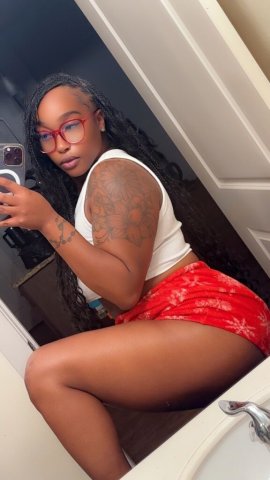 New Orleans Female Escort — CumSeeMe 30 - 1