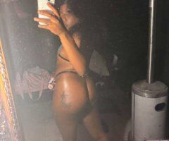 Baton Rouge escorts - Nut wit me baby - 20 (Baton Rouge) — Mobile Female Escort for Upscale Men
