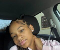 Greensboro NC Female Escort — Poisoned Apple e photo & Kiss of Danger - Image 3
