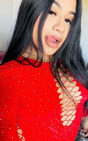 Incall & Outcall Latina Escort — In Salinas (Text for 26) - 1