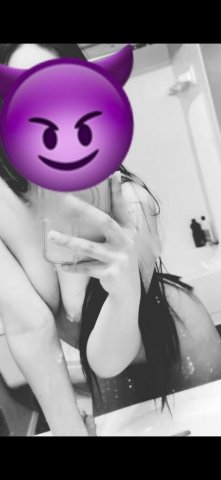 Latina Caliente Escort — In Call or Outcall (24) - 1