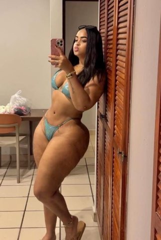 Somerset, NJ Female Escort — Dulce y con toque picante - 1