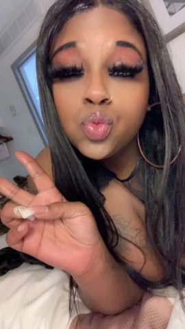 Erykah Jane — Curvy Female Escort (In-Calls Only) in San Antonio - 1