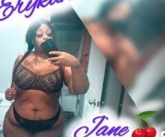 Erykah Jane — Curvy Female Escort (In-Calls Only) in San Antonio - Image 5