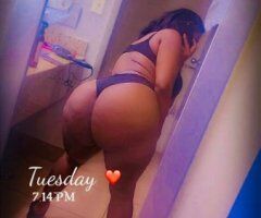 Curvy beauty & sensual companionship — in Raleigh-Durham, NC - Image 8