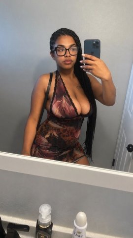 Valentina — Dominican Mami (21) Incalls/Outcalls, Clean & Discreet - 1