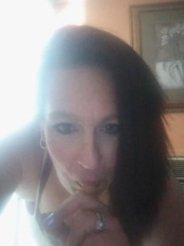 Ms Abigail (41) — Flint MI Female Escort & Sensual Massages - 1