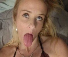 Greensboro escorts - Greensboro Female Escort — 5'2 Blonde, 100 lbs, A1 Head