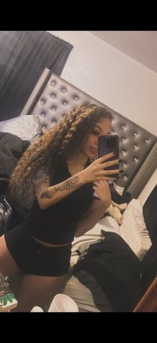 Seattle WA Female Escort — Outcalls Only, Photos Real, Content Menu & Facetime - 1